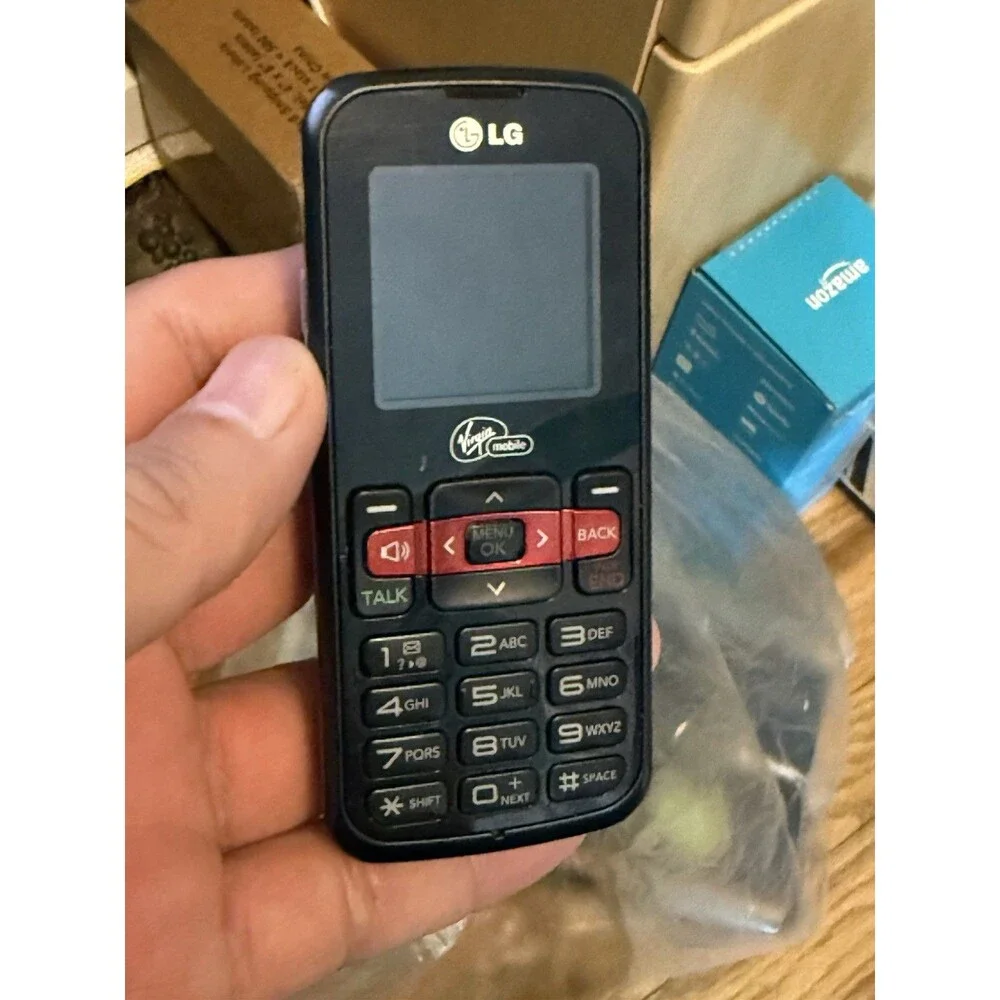LG 101 / VM101 - Black and Silver ( Virgin Mobile ) Rare Cellular Phone -working